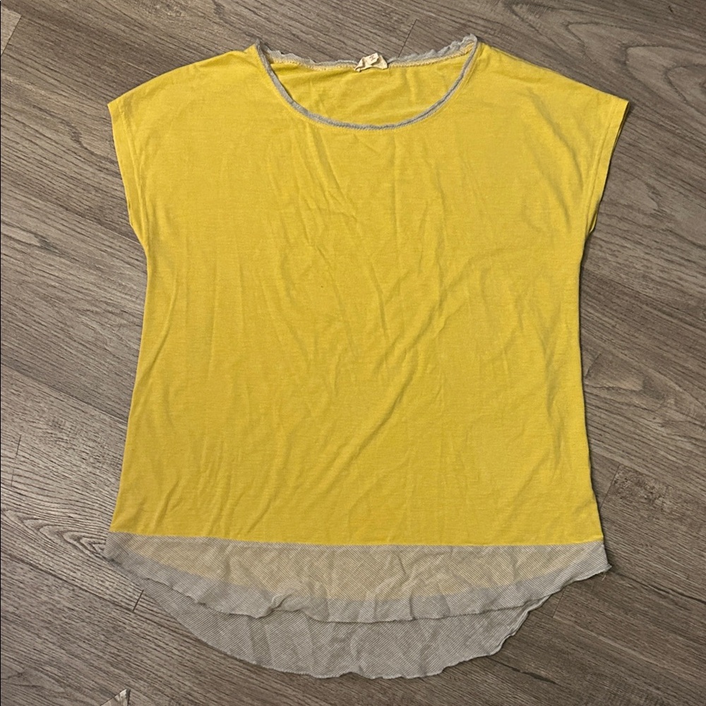 5/$15 Hem & Thread - Picture 2 of 4